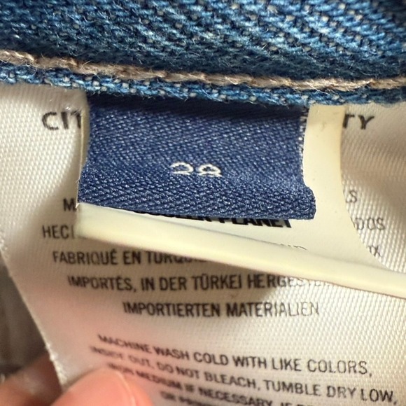 Citizens of Humanity Ayla Wide Leg Crop Jeans Distressed Frayed Hem Denim Sz 28 - Picture 8 of 13